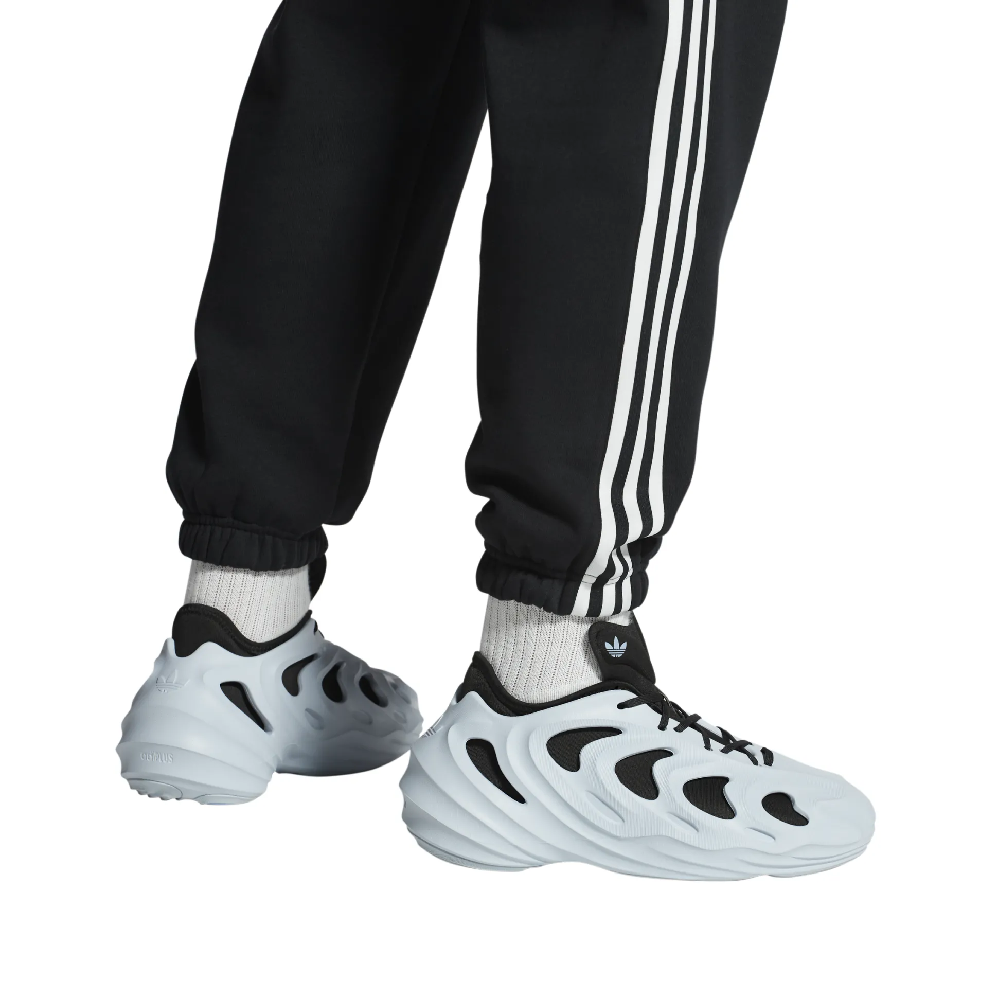 adiFOM Q Halo Blue Core Black