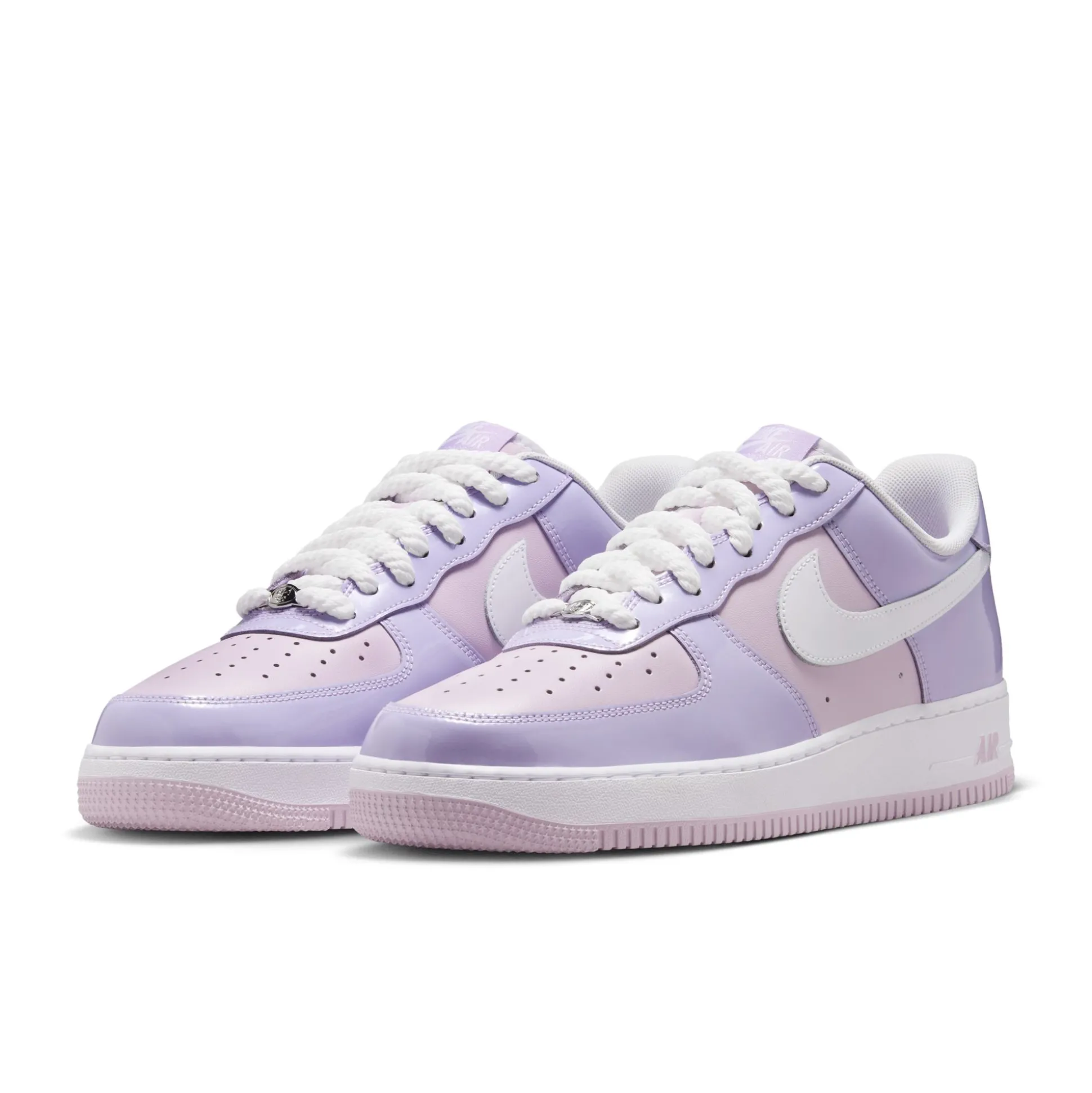 Air Force 1 Low '07 LV8 Hydrangeas Patent