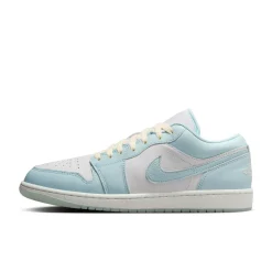 Air Jordan 1 Low captures Glacier Blue