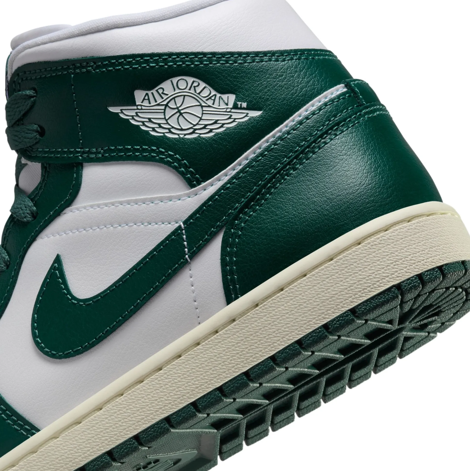 Air Jordan 1 Mid Oxidised Green