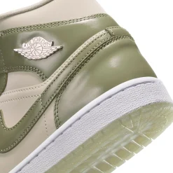 Air Jordan 1 Mid SE “Sea Glass”