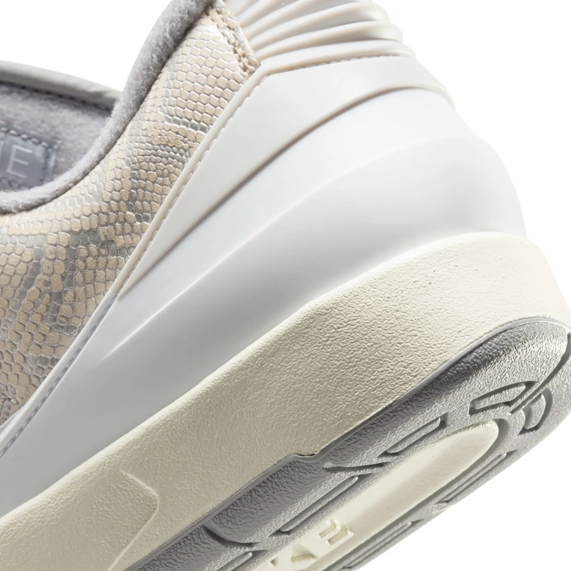 Air Jordan 2 Retro Low Python