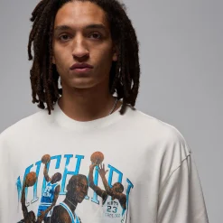Air Jordan Flight Essential Graphic T-Shirt