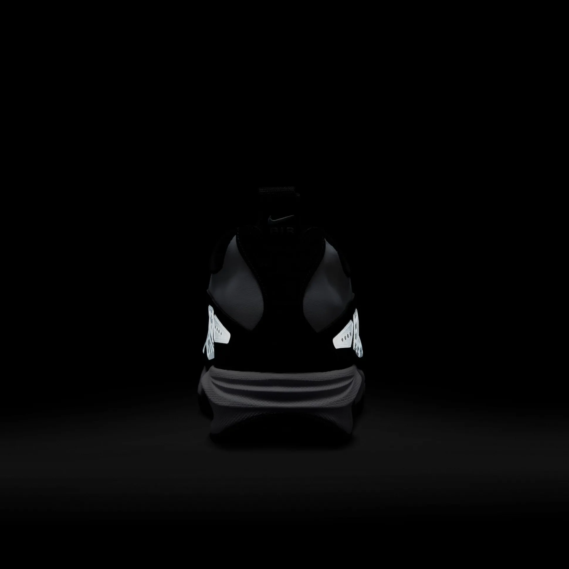 Air Max SNDR White and Black