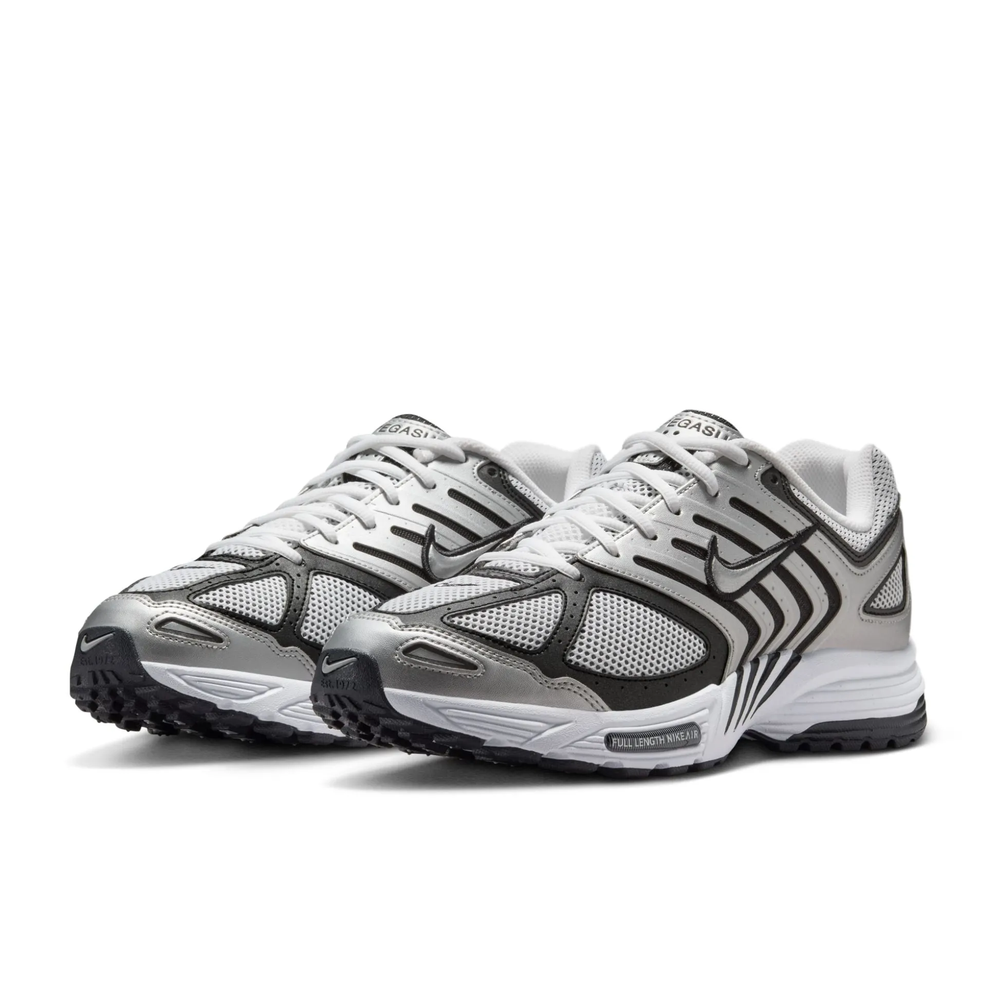 Air Peg 2K5 Metallic Silver White Black