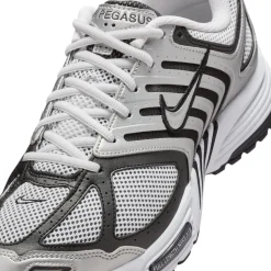 Air Peg 2K5 Metallic Silver White Black