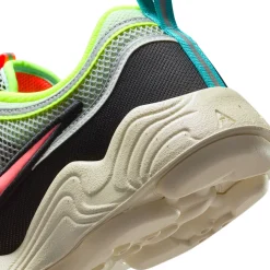 Air Zoom Spiridon Barely Volt Hot Punch