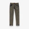 Antiqued Snow Wash