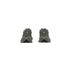 9060 Dark Olive Black