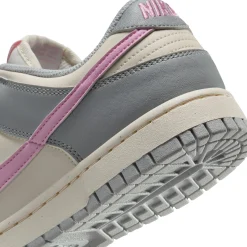 Dunk Low Next Nature
