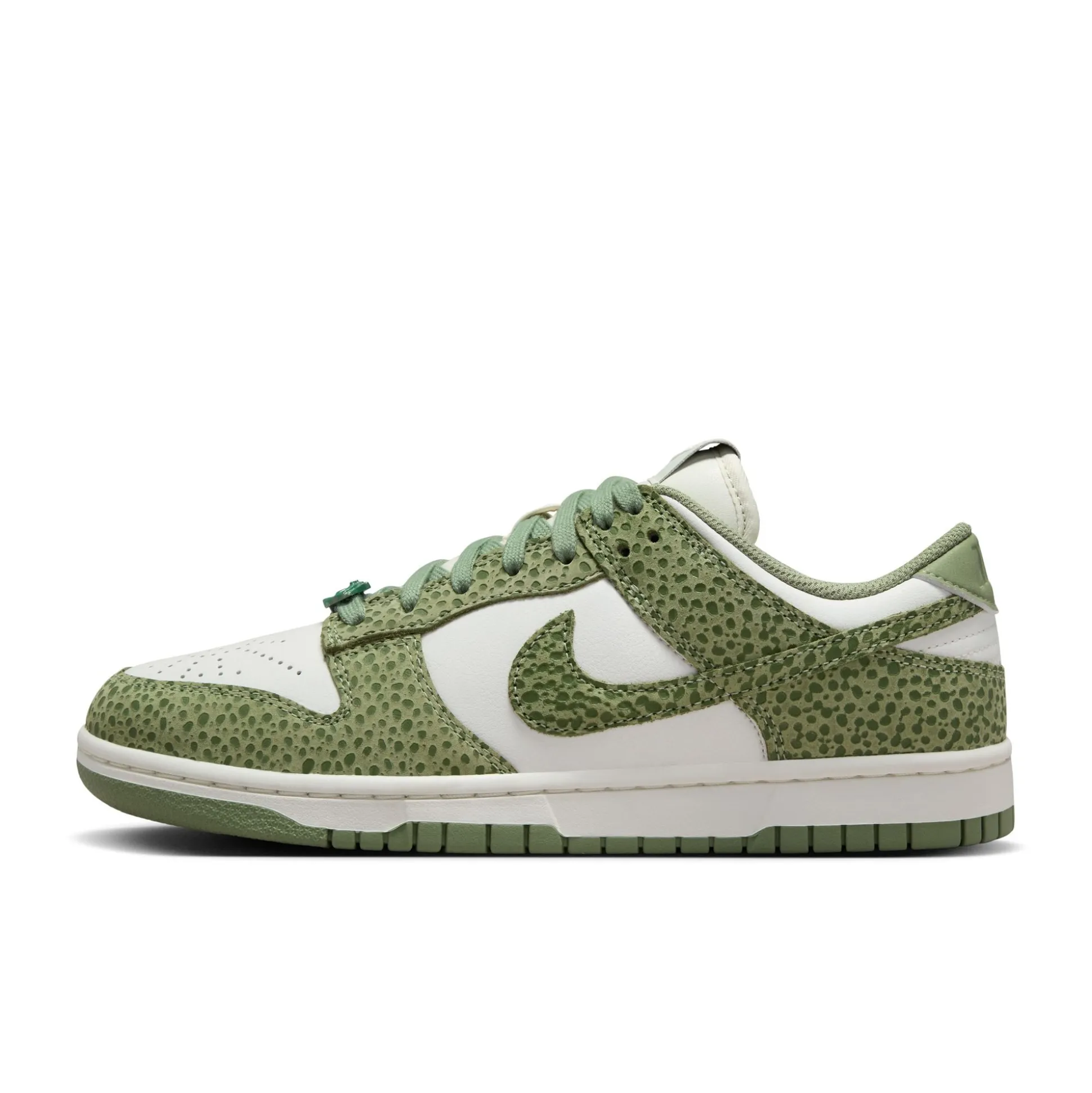 Dunk Low Safari Oil Green