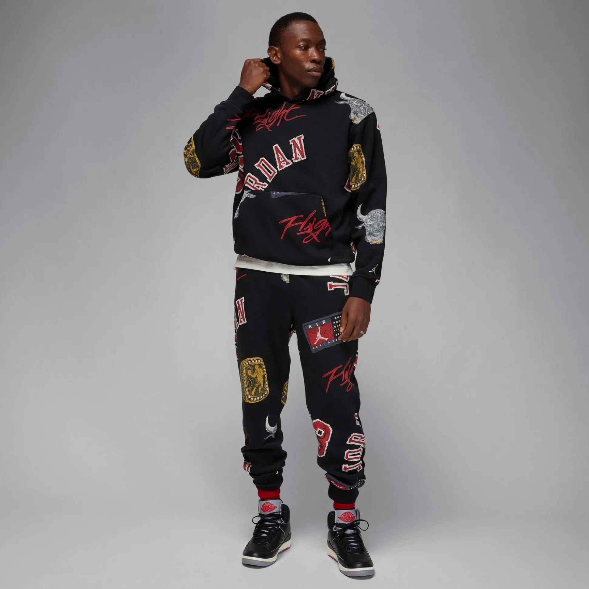 Essentials Fleece Pulover Hoodie