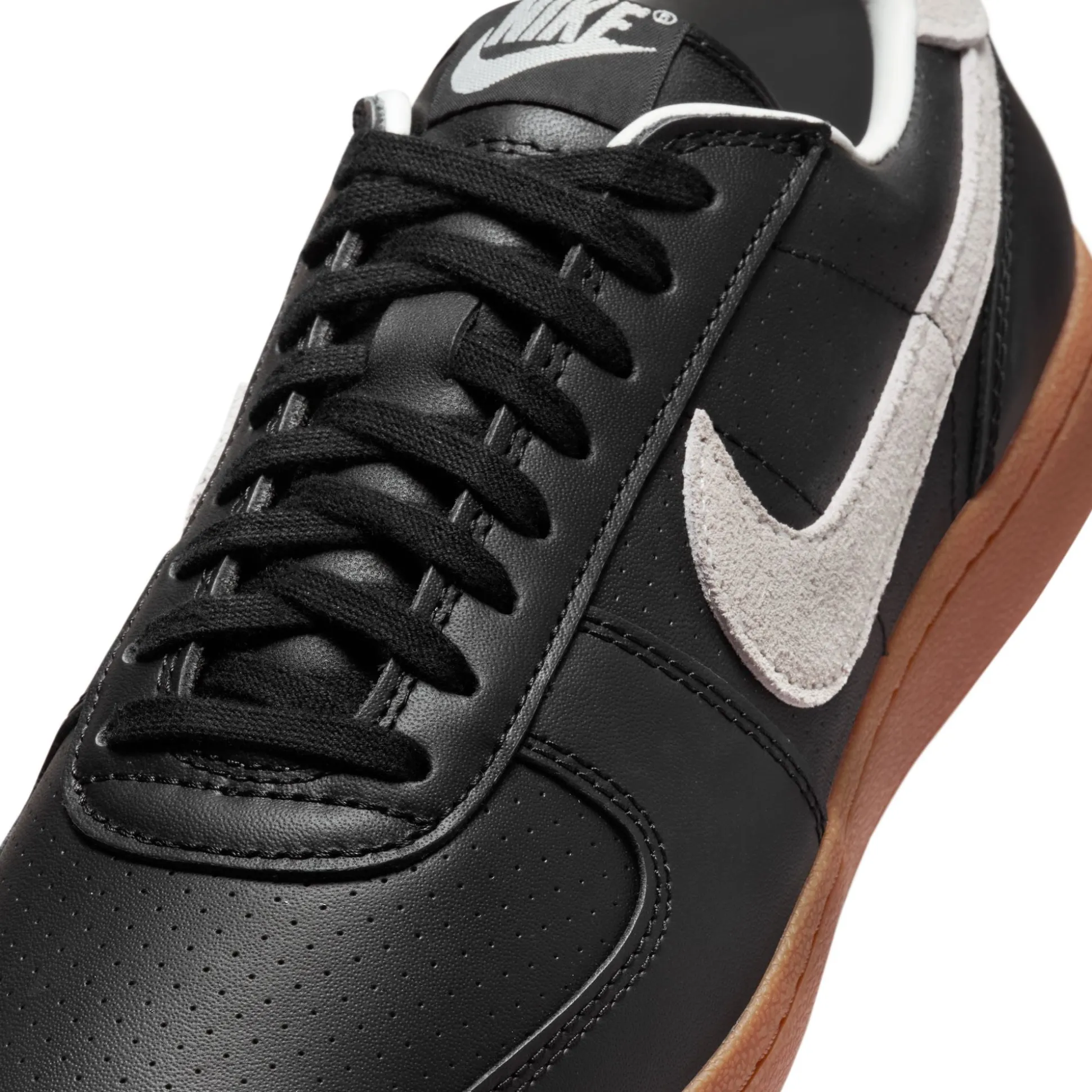 Field General '82 SP Black Sail Gum