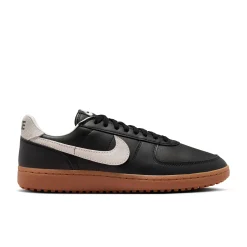 Field General '82 SP Black Sail Gum
