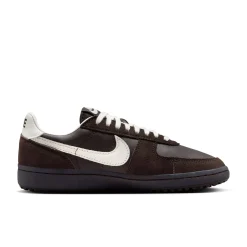Field General Velvet Brown Sail