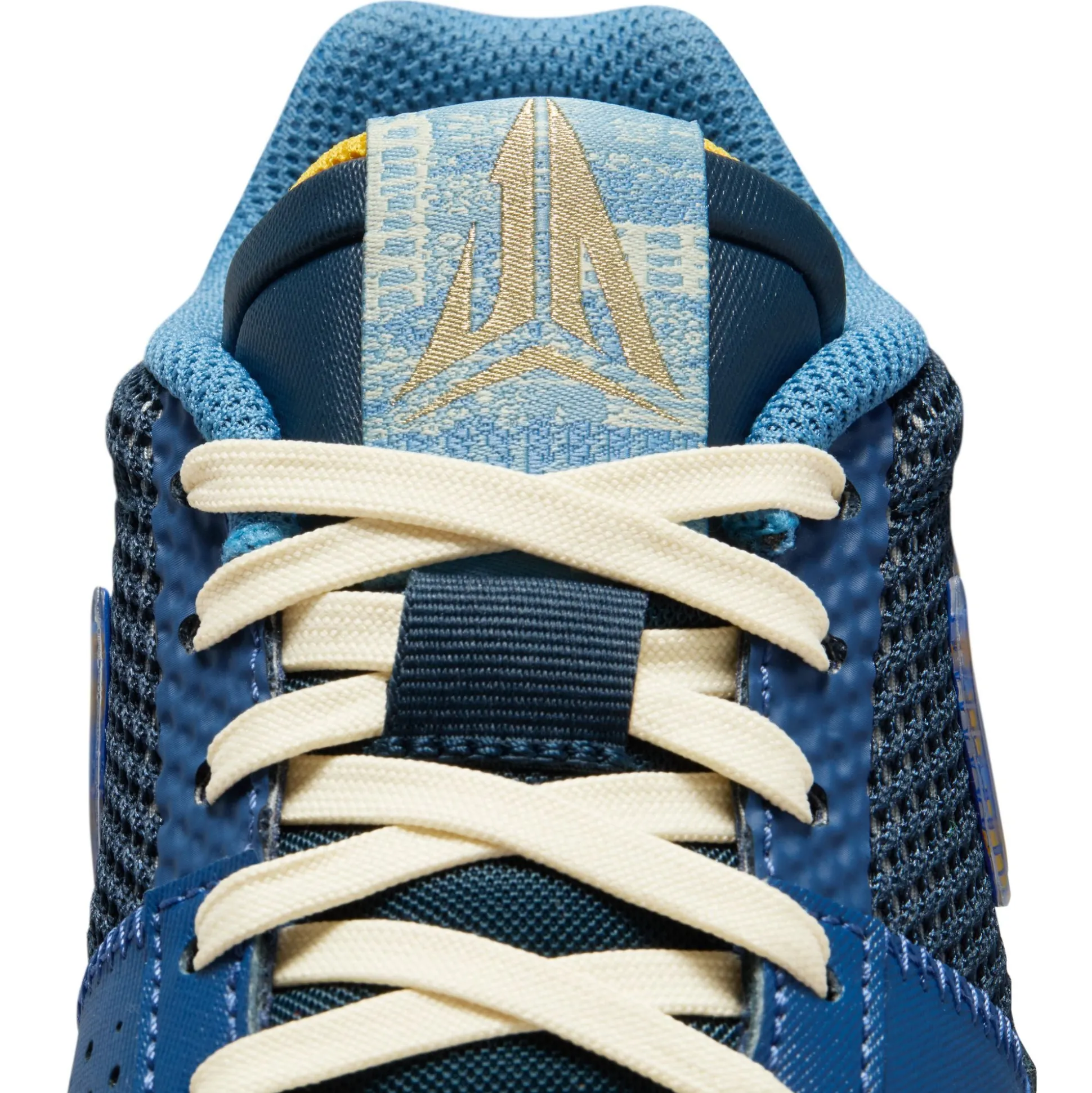 Ja 1 Boasts Striking Blue Tones GS