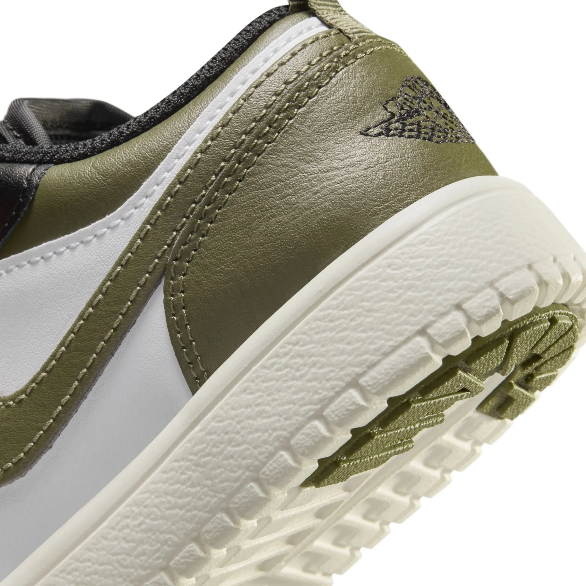 Jordan 1 Low Black Toe Medium Olive PS