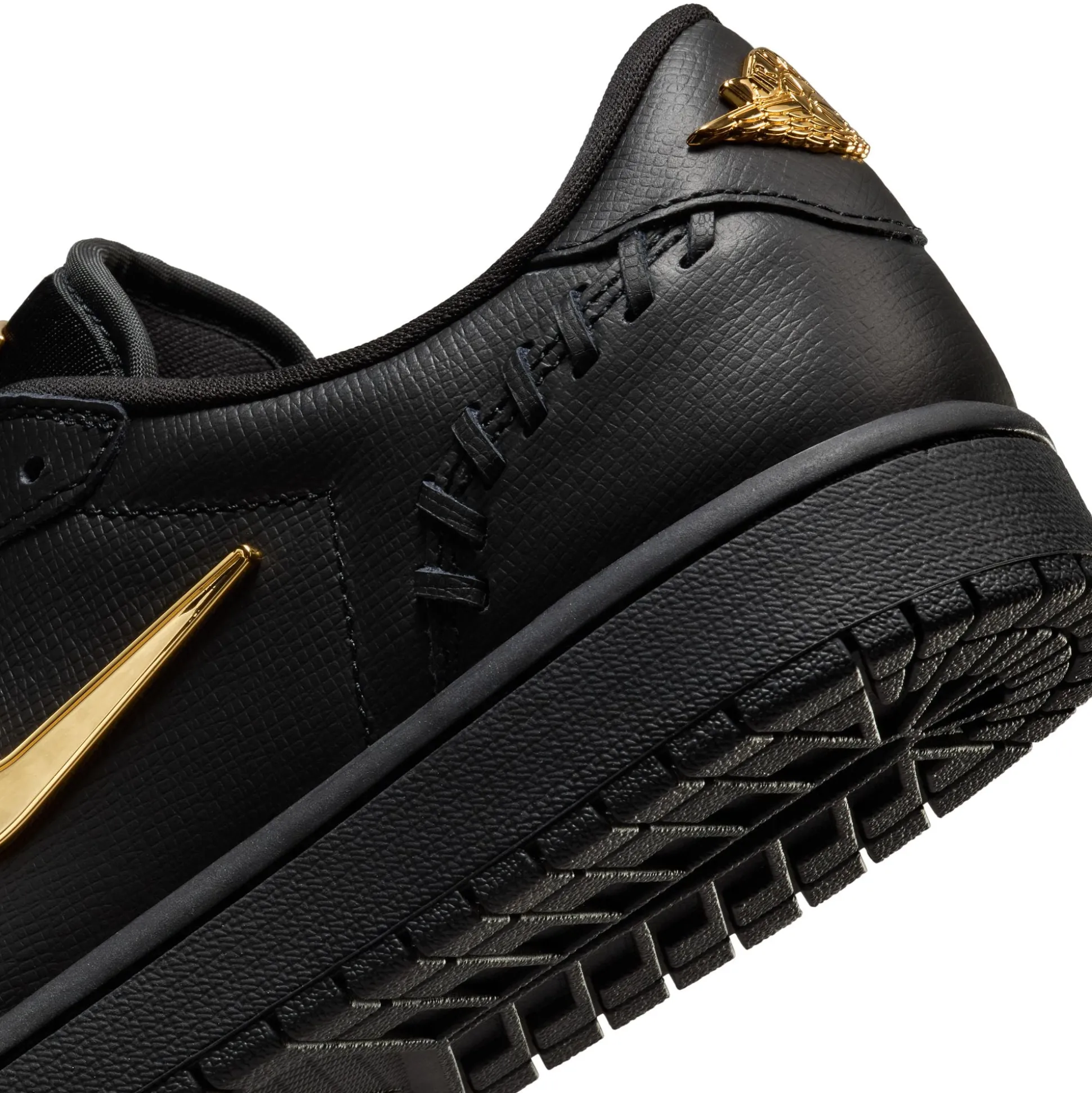 Jordan 1 Low Method of Make