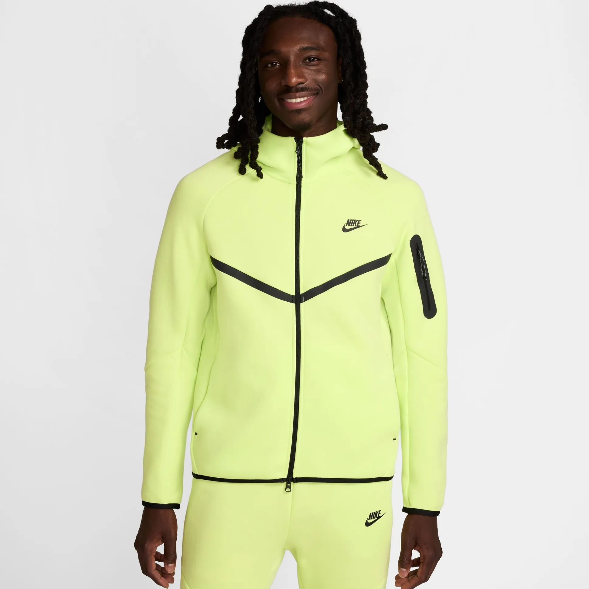 Nsw Tech Fzp Windrunner Hoodie Yellow