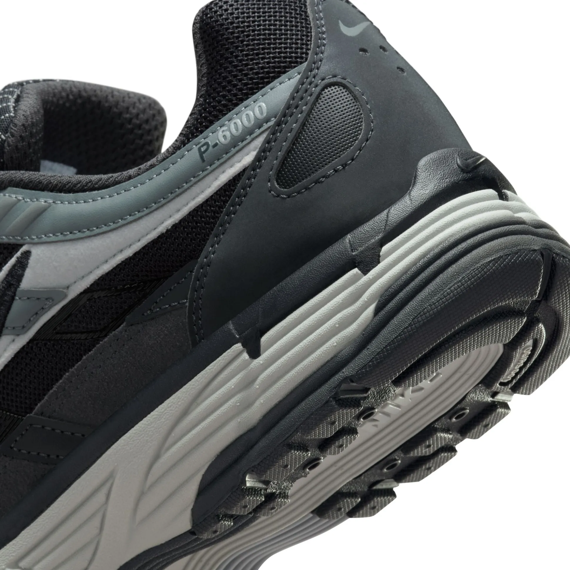 P-6000 Winterized Anthracite & Smoke Grey