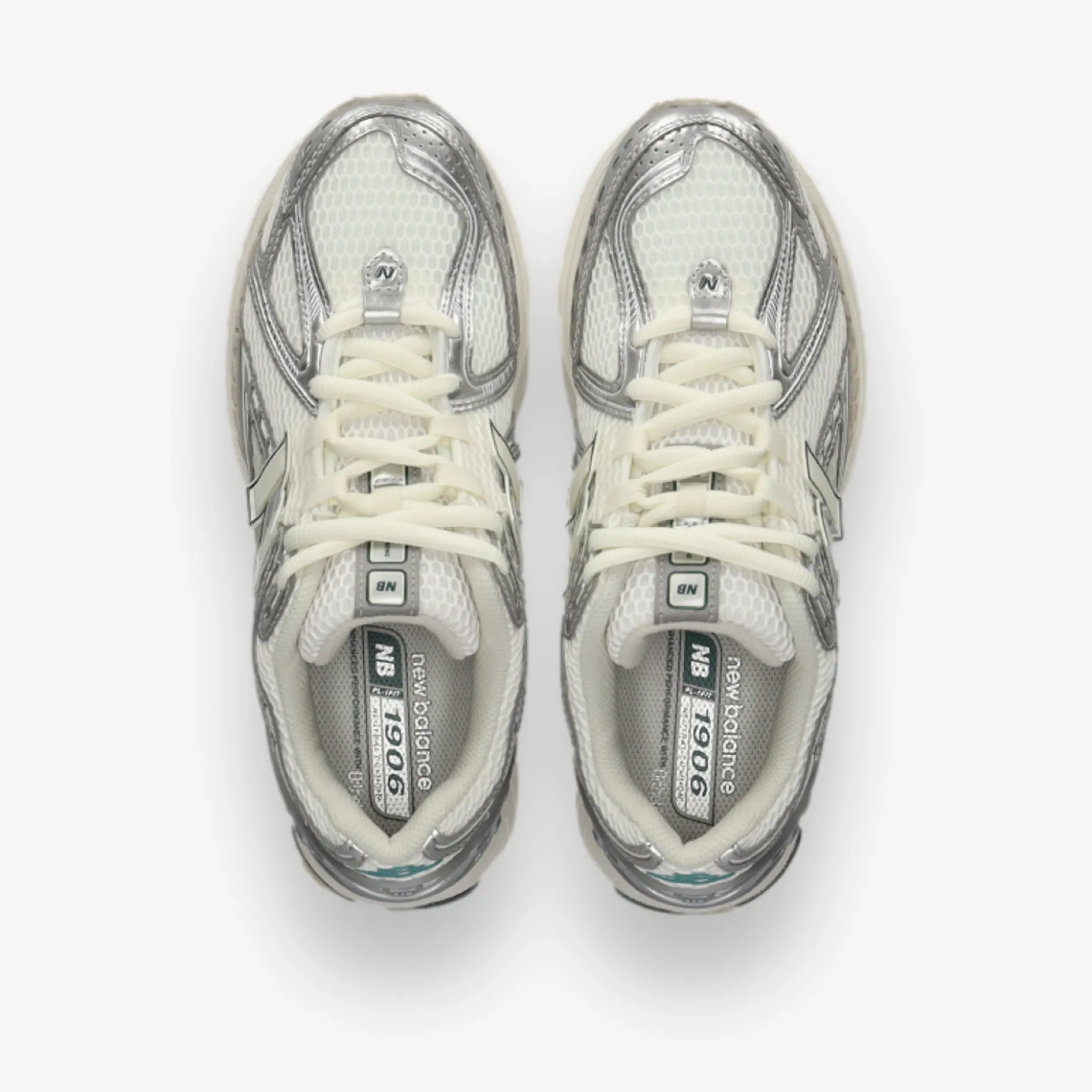 1906R 'Silver Metallic Sea Salt'
