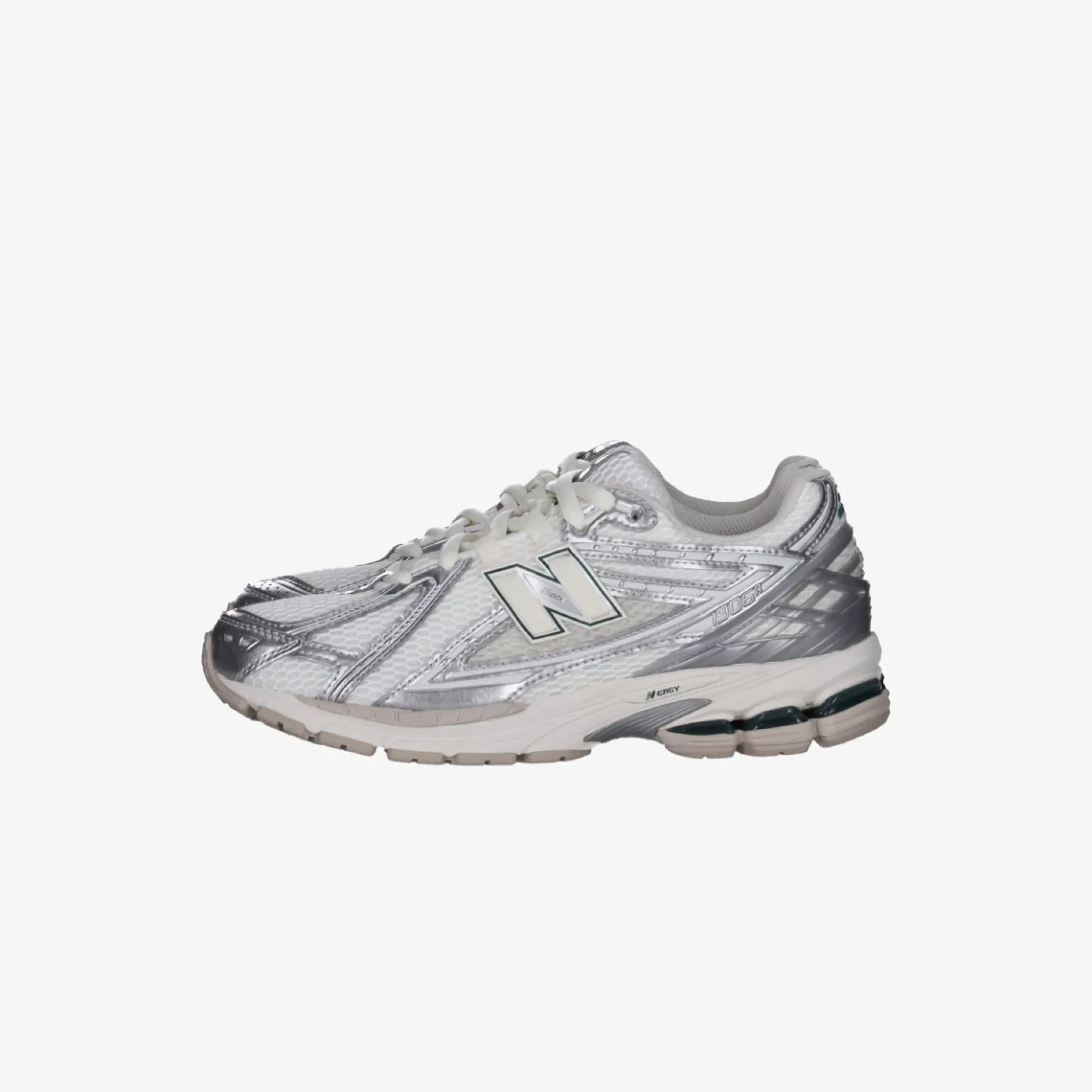 1906R 'Silver Metallic Sea Salt'