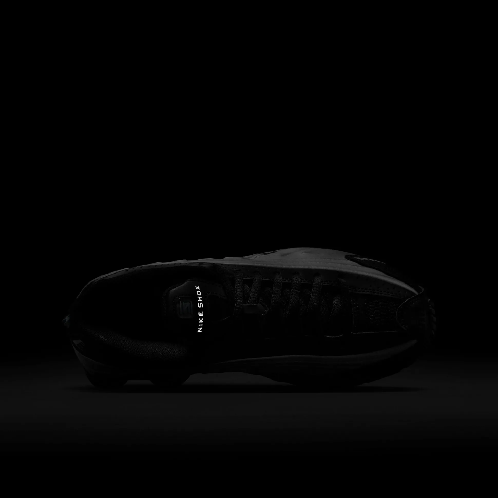 Shox R4 Metallic Silver / Black Psychic GS