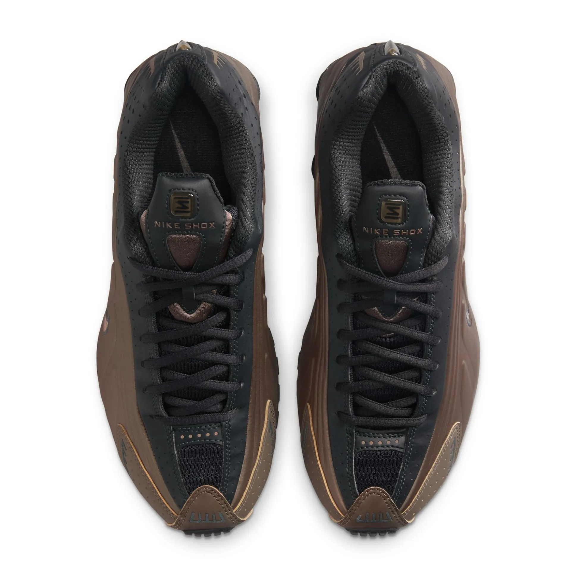 Shox R4 Off Noir & Ironstone