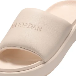 Sophia Slides