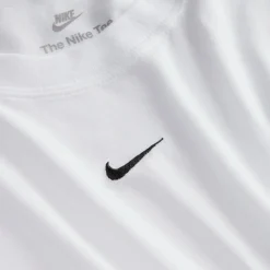 Sportswear Chill Knit Tee