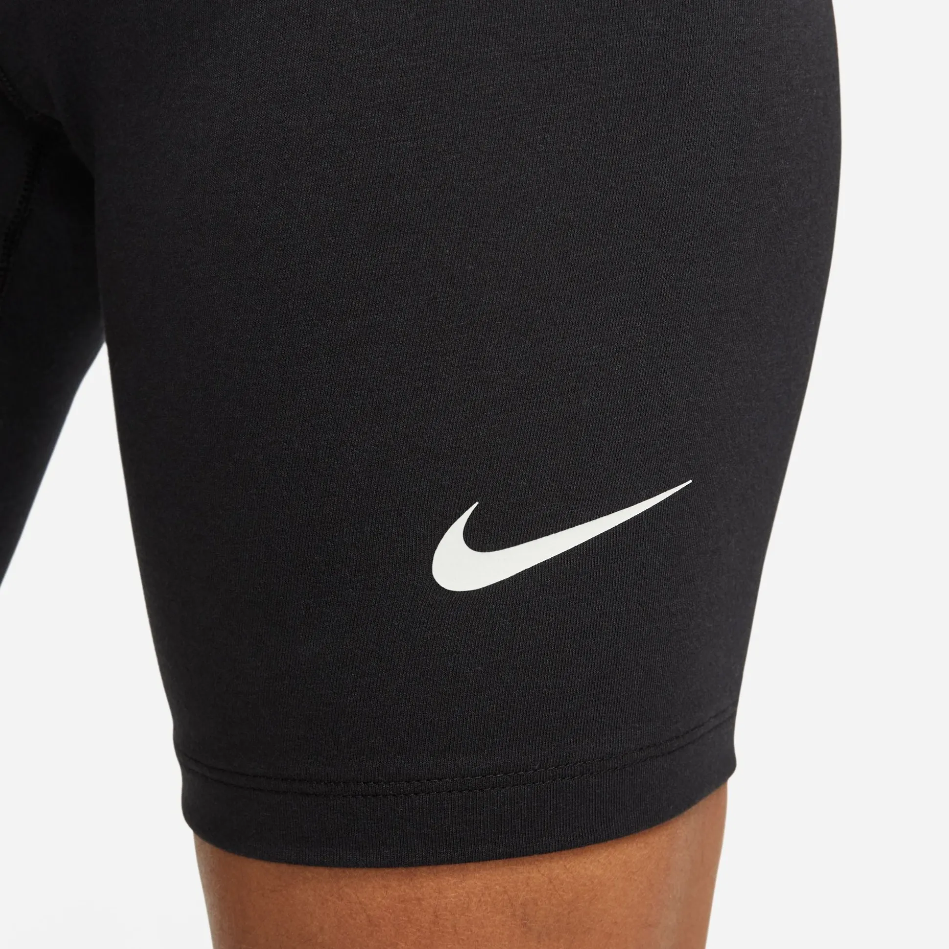 Sportswear Classic High-Waisted 8 Biker Shorts