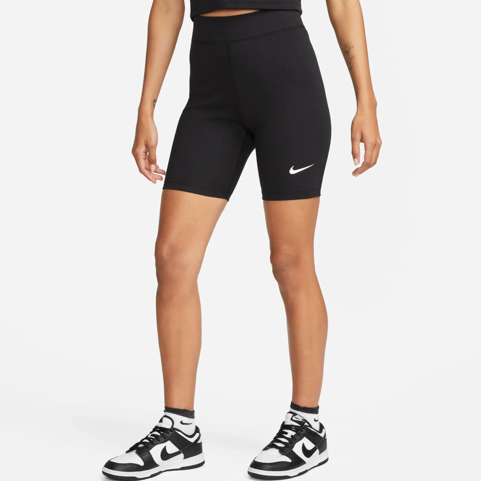 Sportswear Classic High-Waisted 8 Biker Shorts