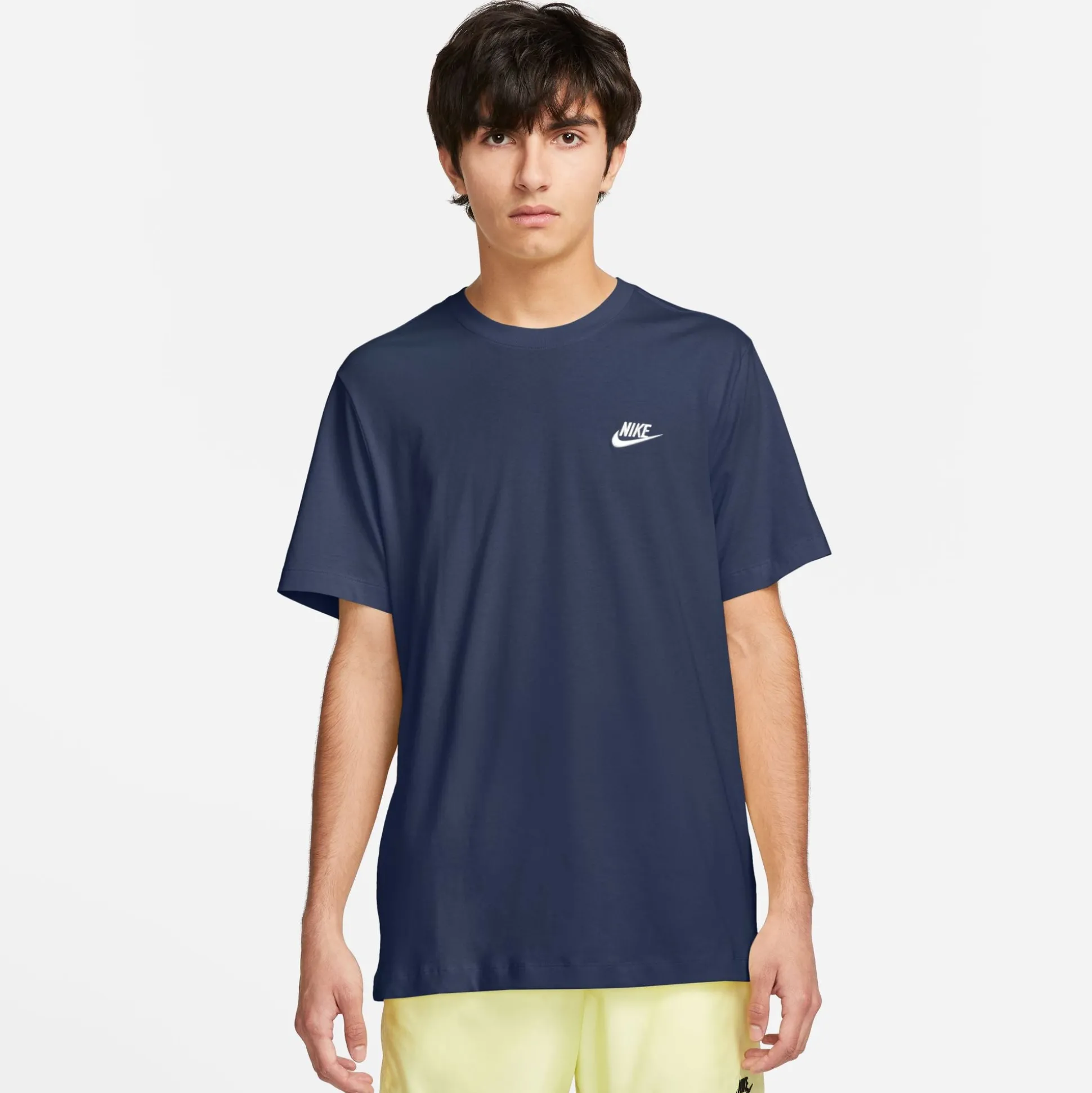 Sportswear Club T-Shirt