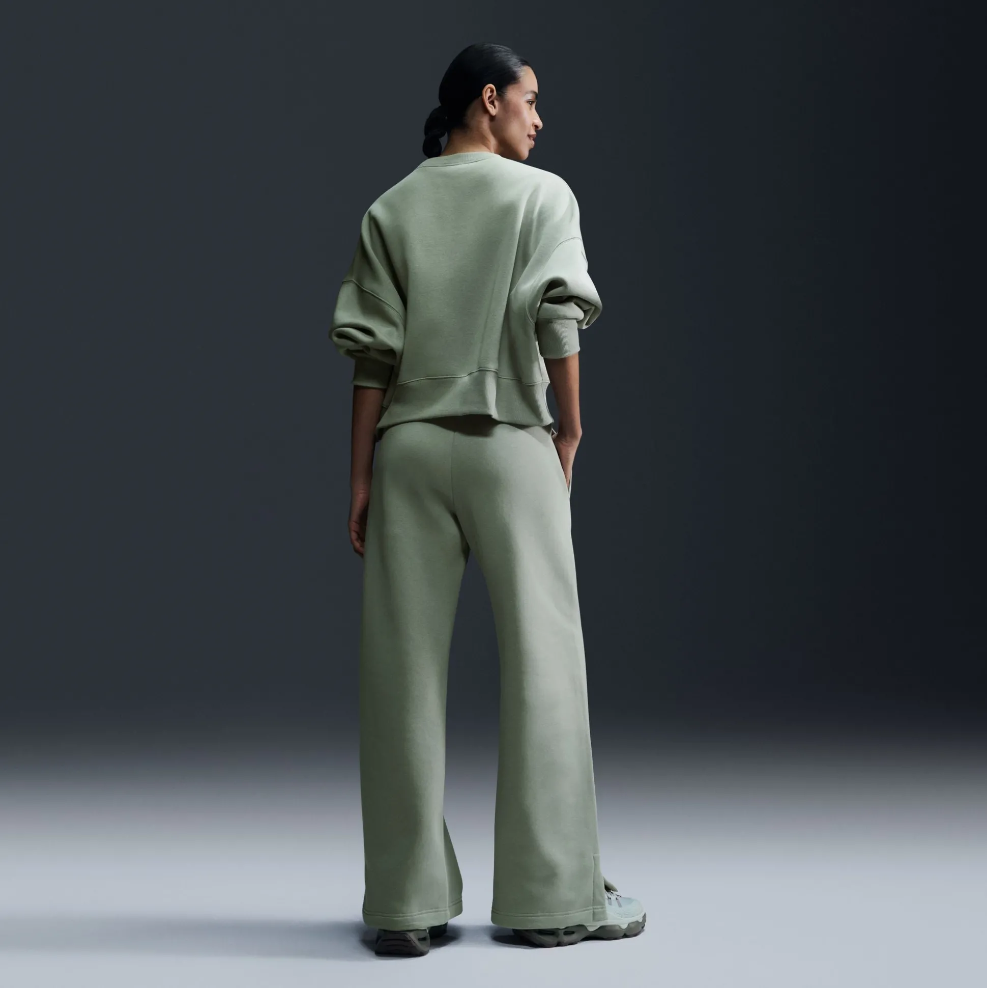 Sportswear Phoenix Fleece Wide-Leg Logo Pants