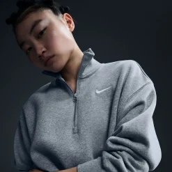 Sportswear Phoenix Fleece Oversized Half-Zip Crop Sweatshirt