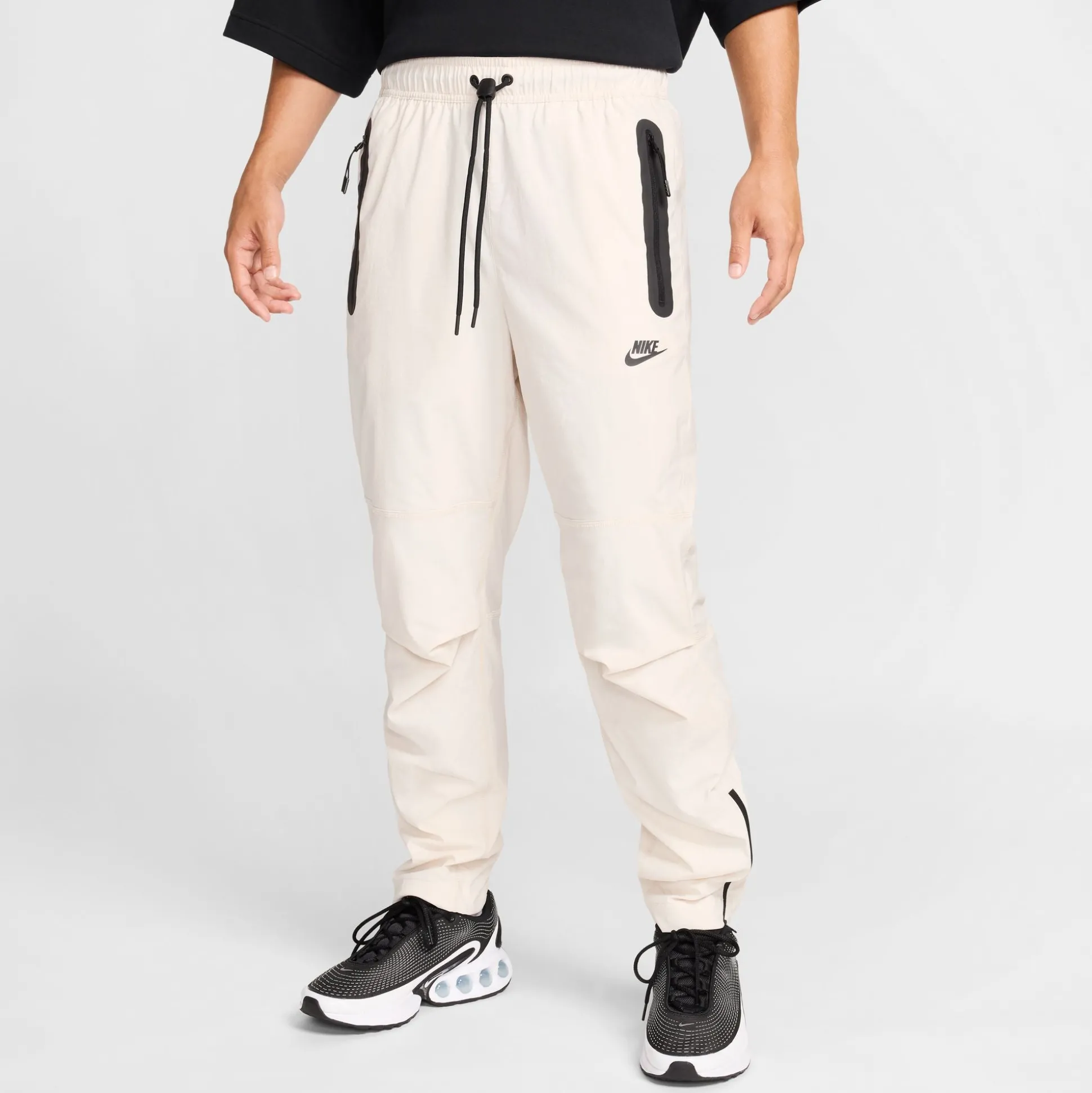 SportswearTech Woven Pants