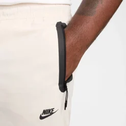 SportswearTech Woven Pants
