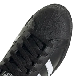 Superstar 82 Black