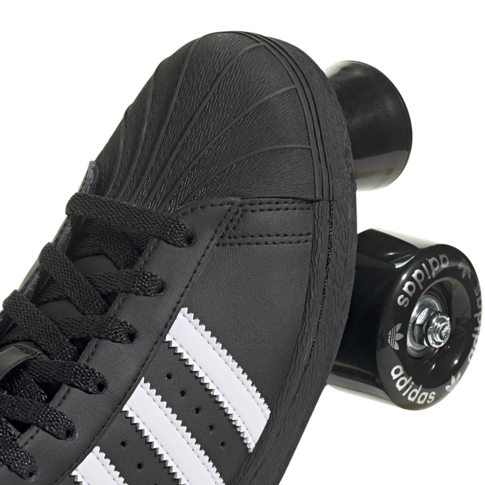 Superstar 82 Skate