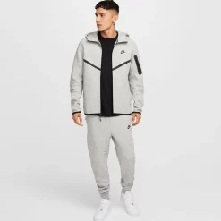 Tech Fleece Windrunner Hoodie