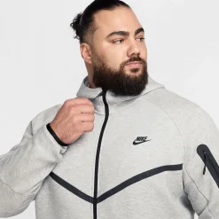 Tech Fleece Windrunner Hoodie