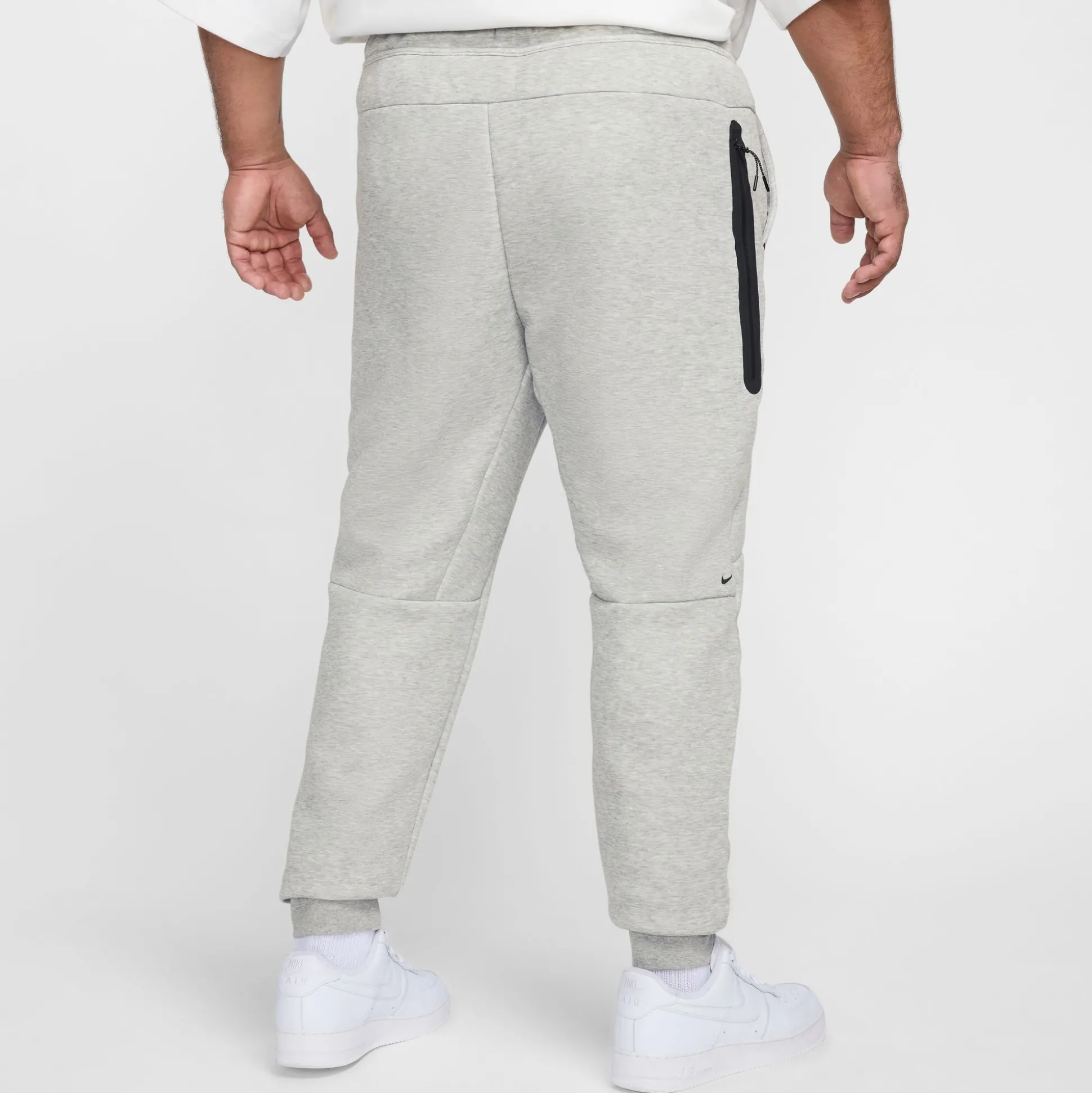 Tech Men's Fleece Joggers