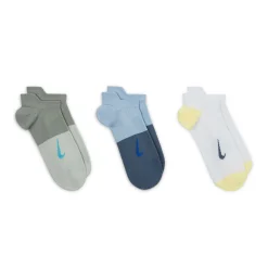 Training No-Show Socks