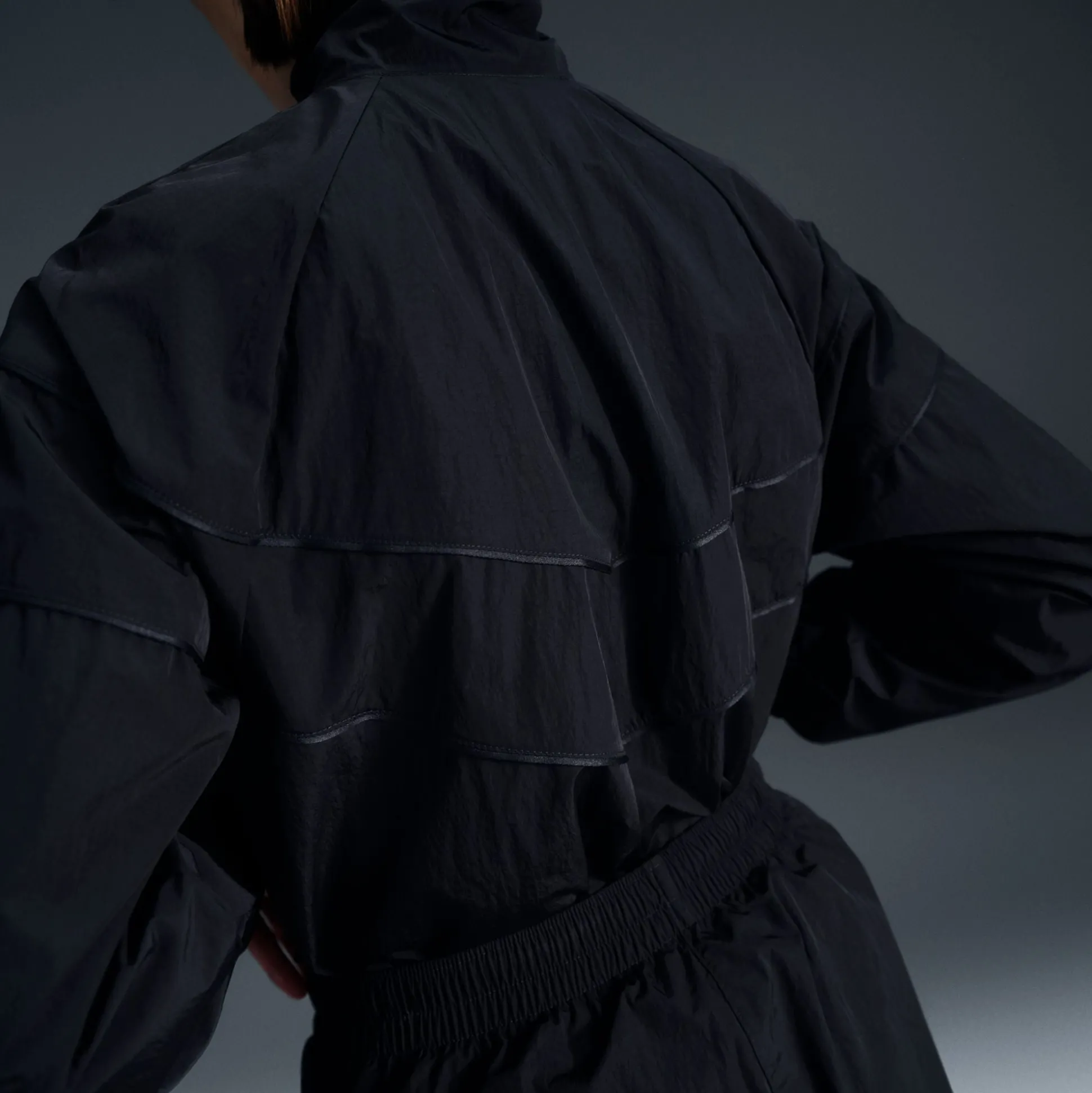 Windrunner Loose UV Woven Full-Zip Jacket
