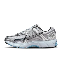 Zoom Vomero 5 Metallic Silver